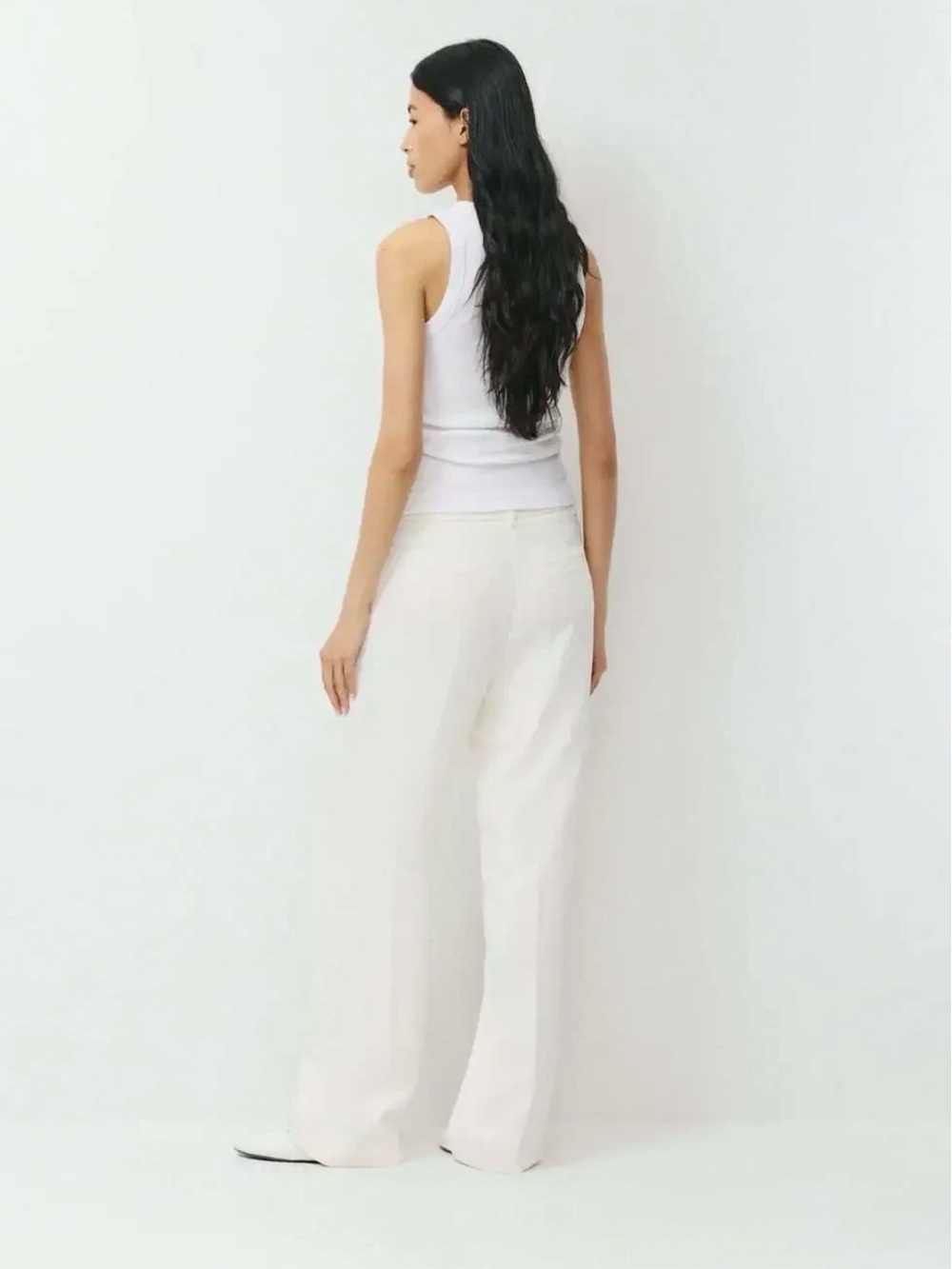 Aritzia Wilfred Effortless Pants
